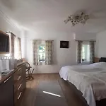 Malerwinkel, Forsthaus بيت للعطل
